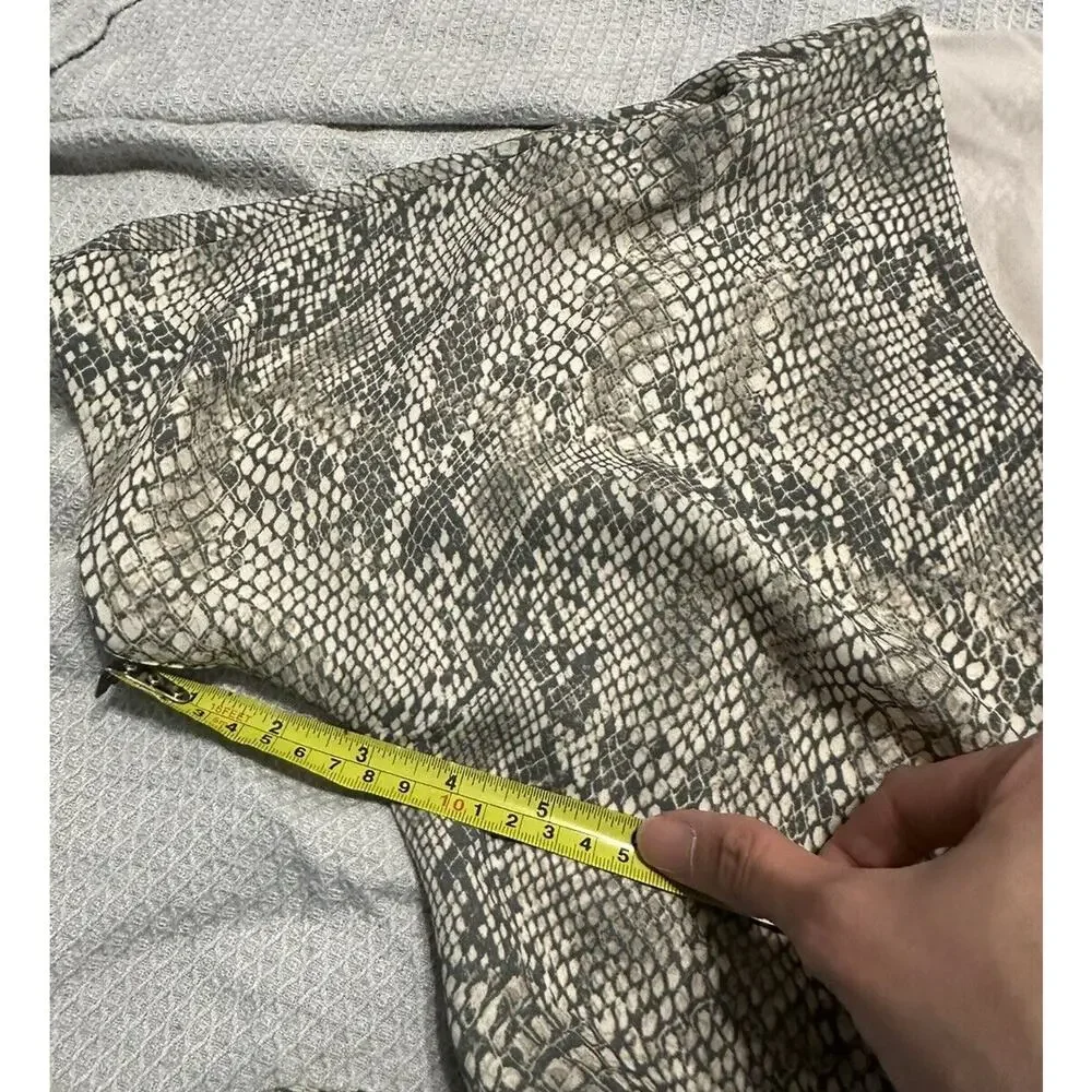 Aritzia Babaton Cream Gray Wallace Snake Print True Wrap Dress Short Sleeve XS - Picture 14 of 15